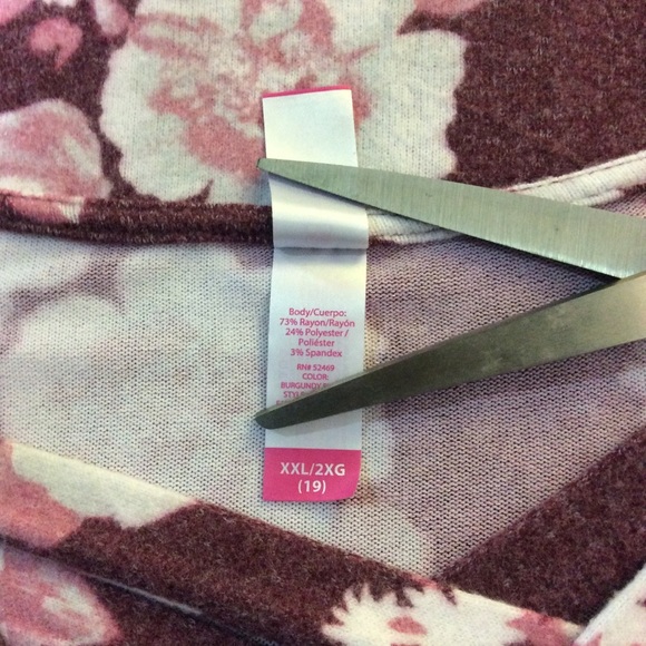 NWT Pretty Soft Pink Floral Dress  PLUS SIZE - Picture 3 of 4